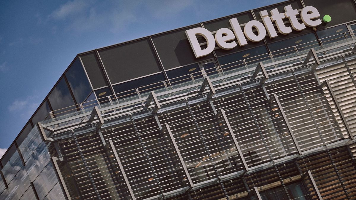 Customer case, Deloitte, Intelligent Cloud